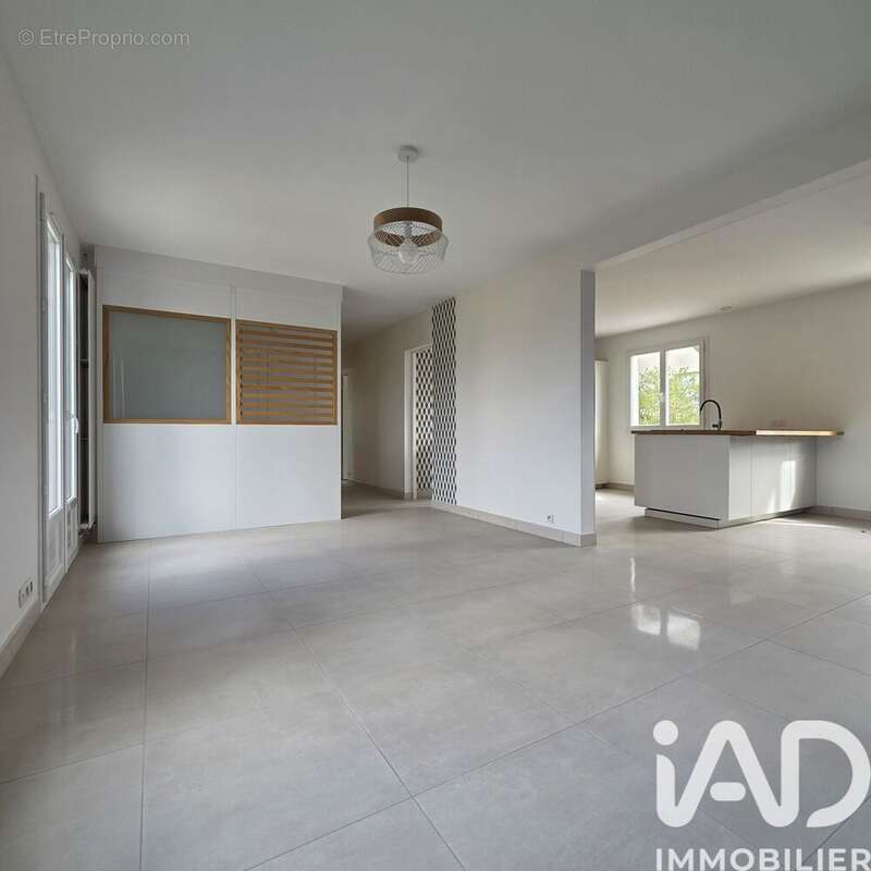 Photo 3 - Maison à JOUE-LES-TOURS