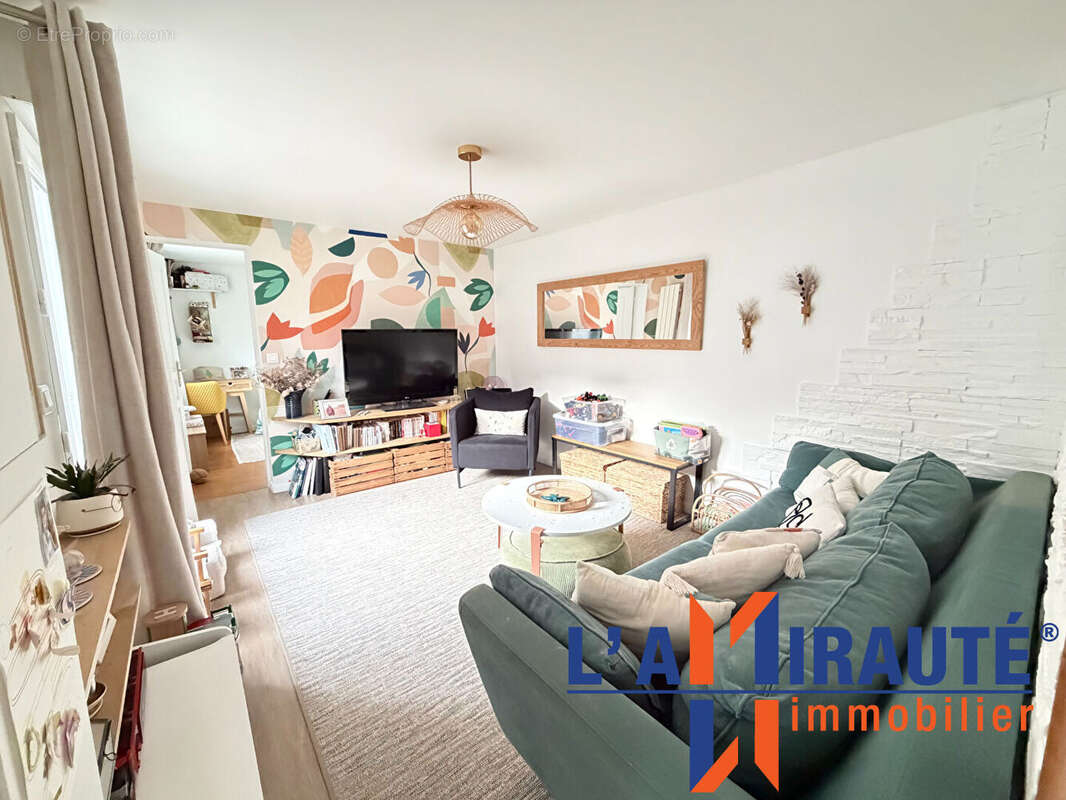 Maison à SARTROUVILLE