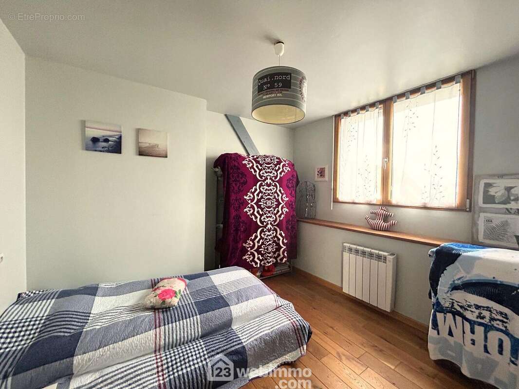 Maison à PLOUGRESCANT