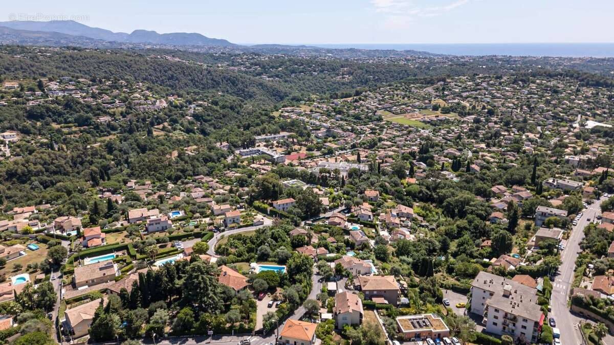 Maison à VENCE