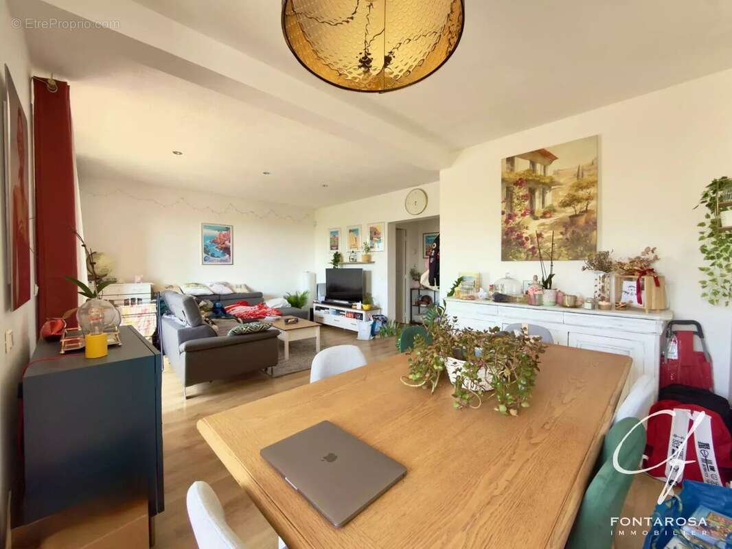 Appartement 4 pièces avec parking, cave et loggias à Fréjus – Proche plage - photo 2