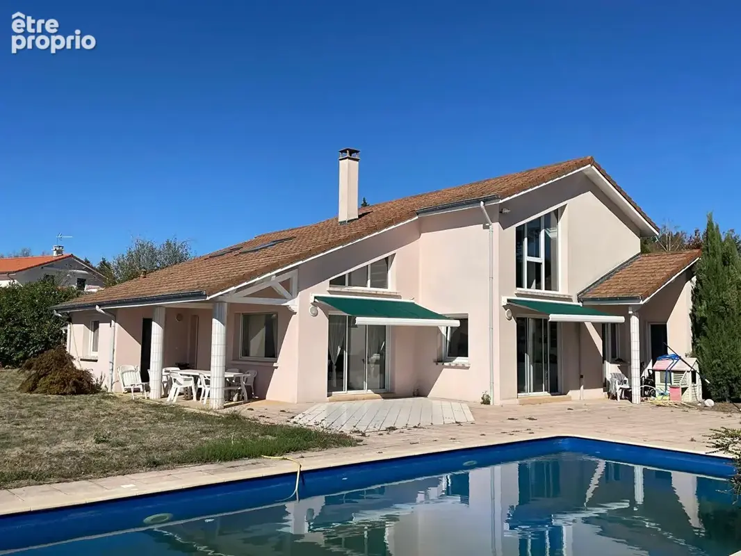Photo Maison à La Tour-En-Jarez au prix de 539 000€