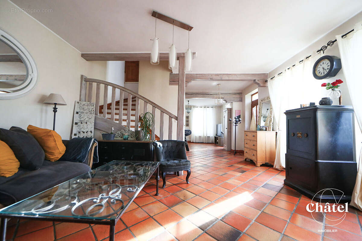 Maison à BORAN-SUR-OISE
