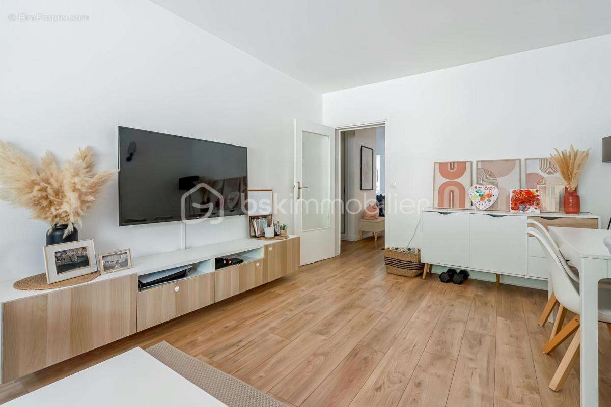 Appartement de 3 pièces avec cave et parking à Livry-Gargan - 68m2 - photo 4