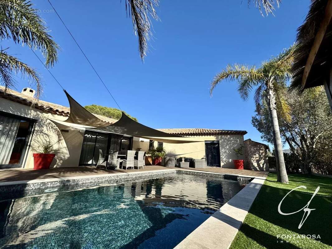 Maison à PUGET-SUR-ARGENS