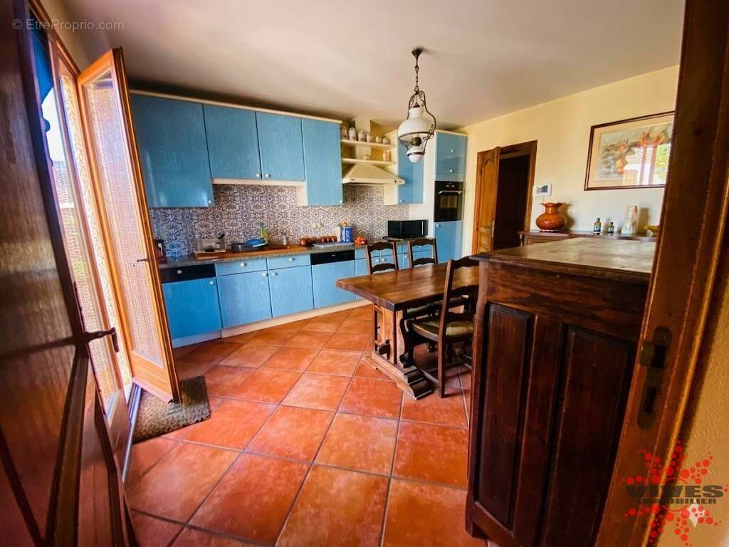 Maison à LESPIGNAN
