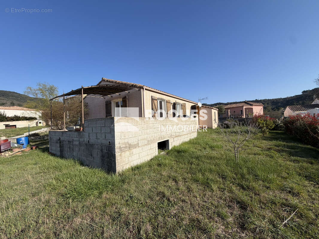 Hérépian, à vendre villa 3 pièces plus terrain - photo 2