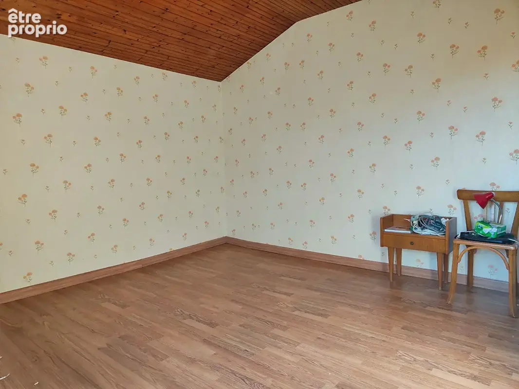 Maison Cherves 5 pièce(s) 110.60 m2 - photo 8