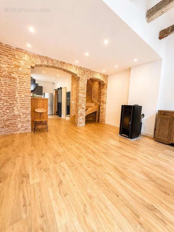 Maison 170 m² à Saint-Antonin-Noble-Val  - photo 3