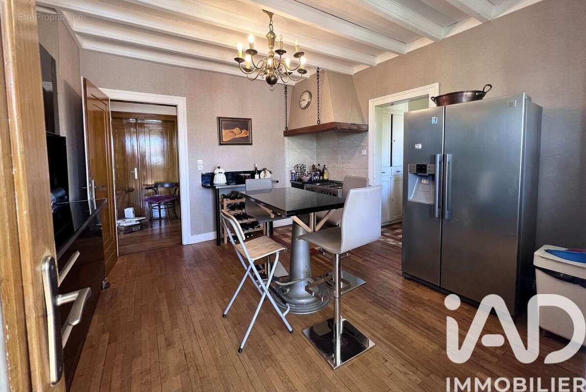 Maison 265 m² à Fenetrange  - photo 8