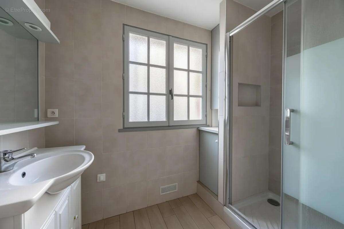 Appartement à CHELLES
