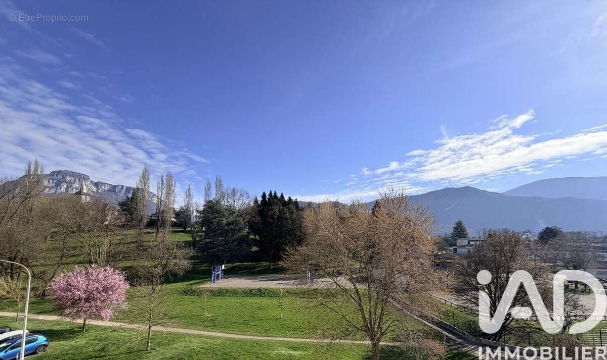 Photo 2 - Appartement à LA RAVOIRE