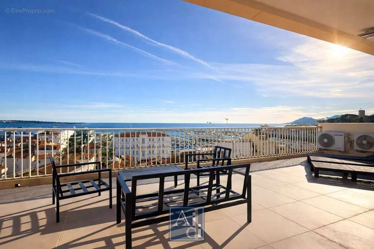 Appartement à CANNES