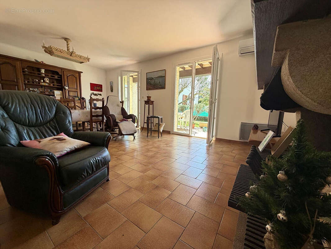 Photo 5 - Maison à SIMIANE-COLLONGUE
