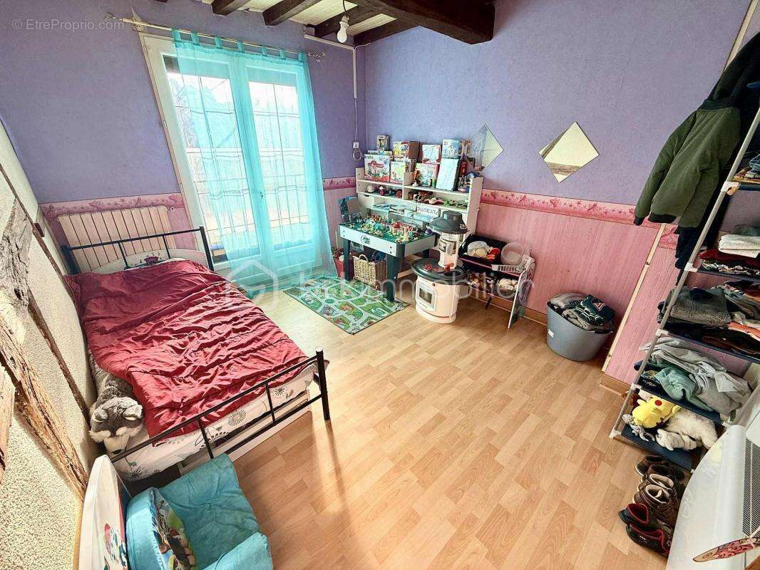 Maison à BERNEUIL-EN-BRAY