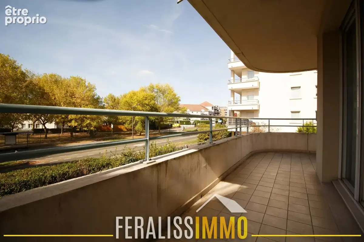 À 2 pas de la gare, le F2 lumineux qu'il vous faut ! - photo 12