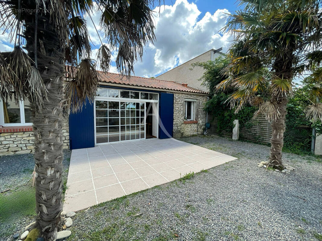 Maison à LONGEVILLE-SUR-MER