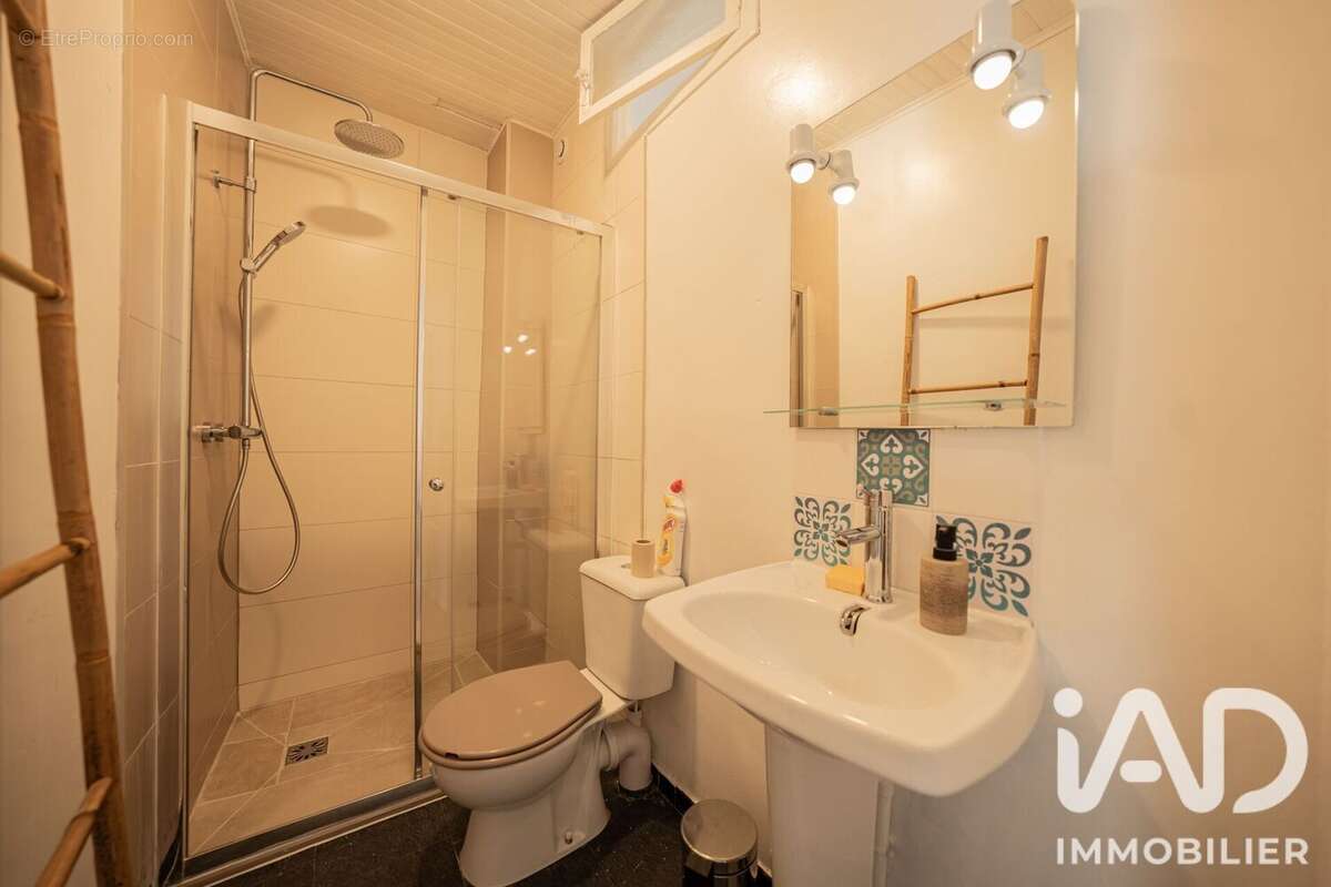 Appartement 40 m² à Vals-Les-Bains  - photo 6