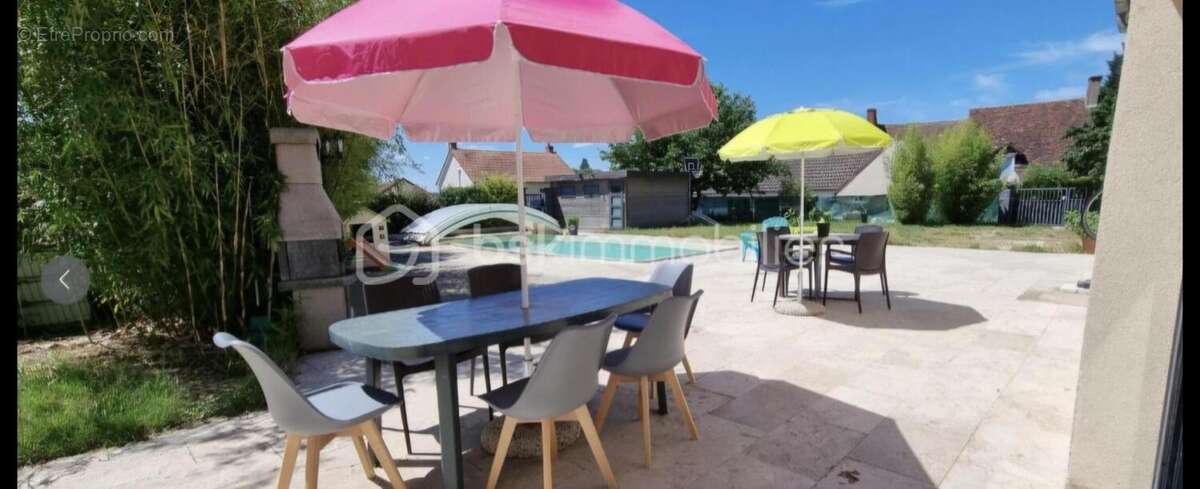 Maison à SAINT-MARTIN-DES-CHAMPS