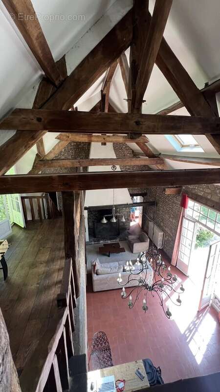 Maison à GUIGNEVILLE-SUR-ESSONNE