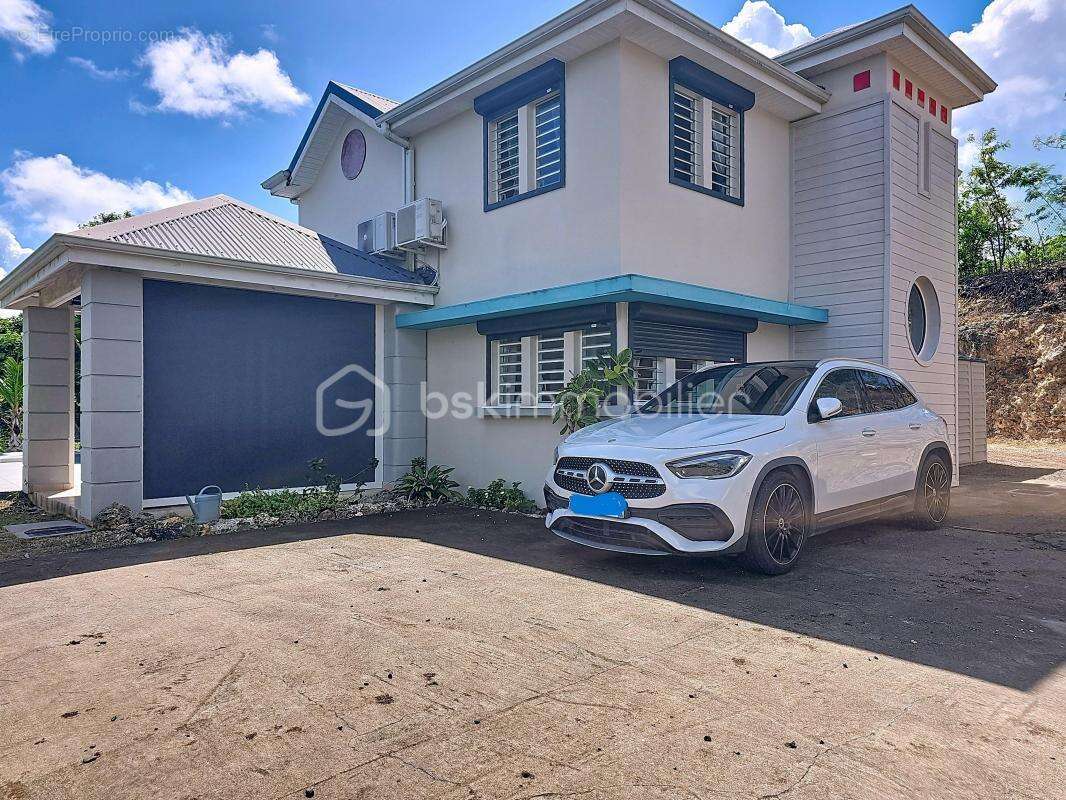 Maison à SAINTE-ANNE