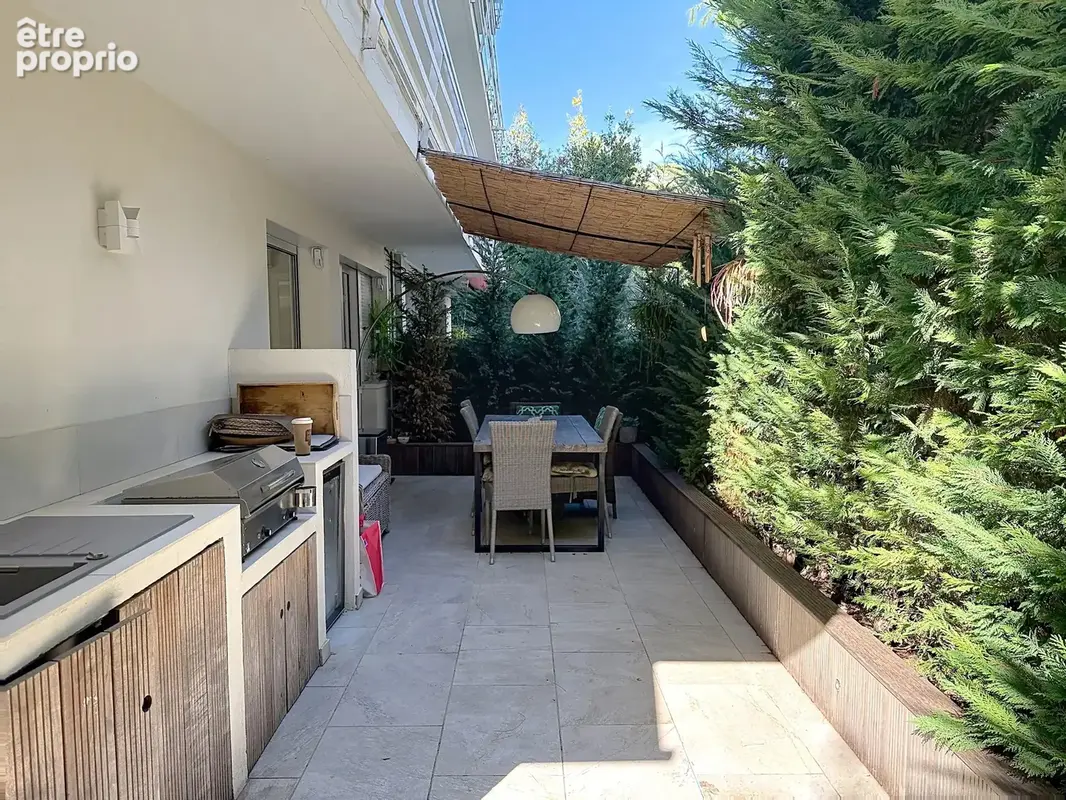 Cannes – duplex 5 pièces – 128 m² – jardin privatif 145 m² – prestations haut de gamme - photo 3