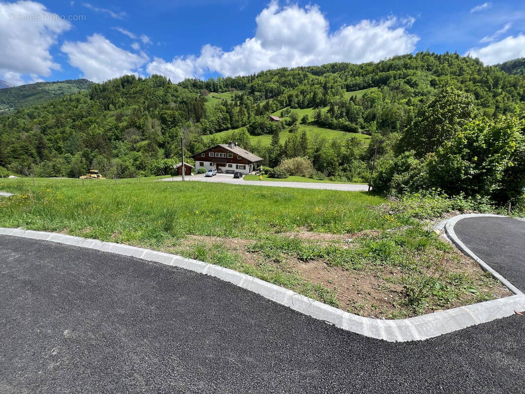 Terrain à LES CLEFS