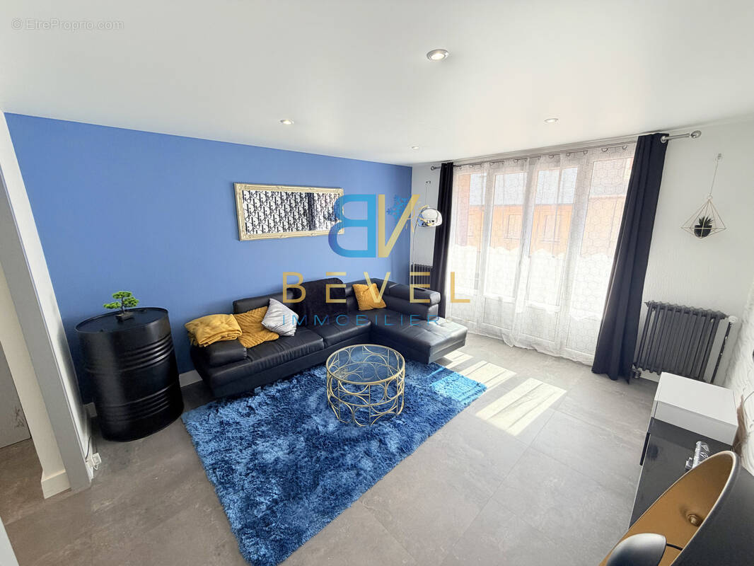 Appartement à SAINT-JEAN-DE-MAURIENNE