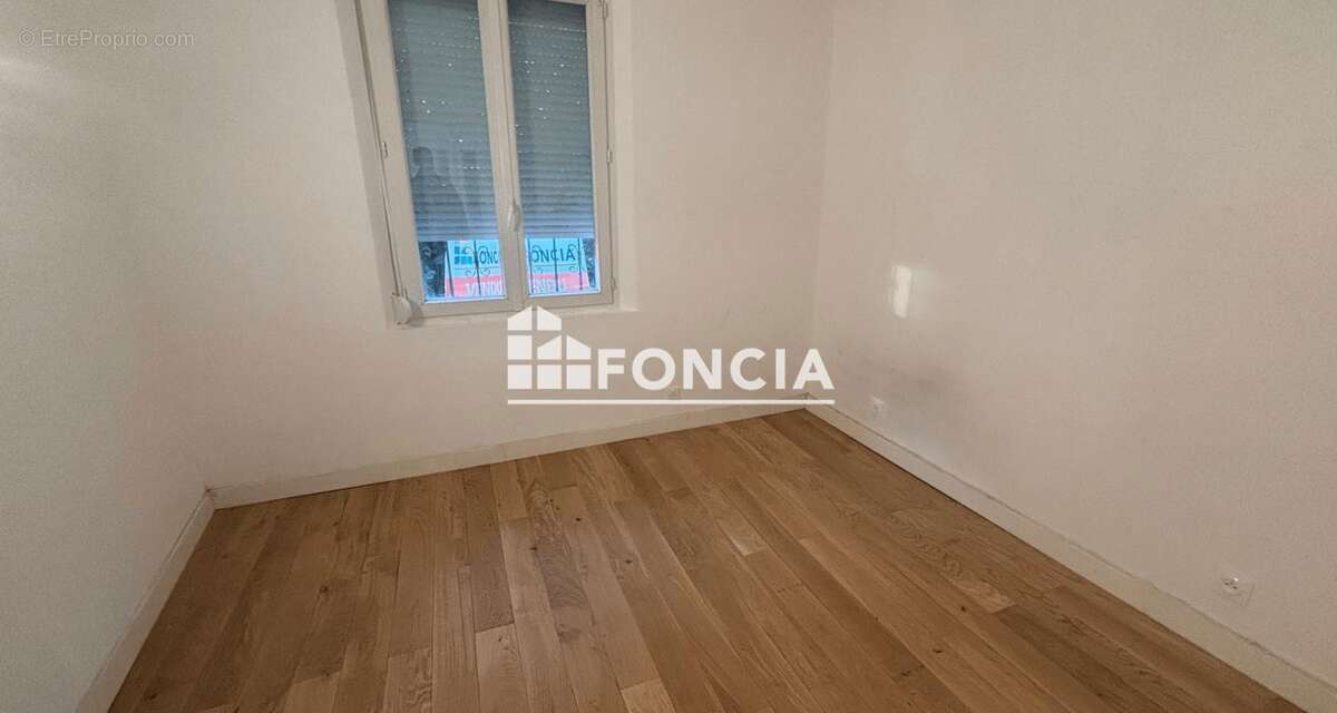 Maison à VILLENEUVE-SAINT-GEORGES