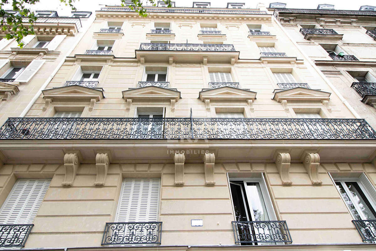 Appartement à PARIS-12E