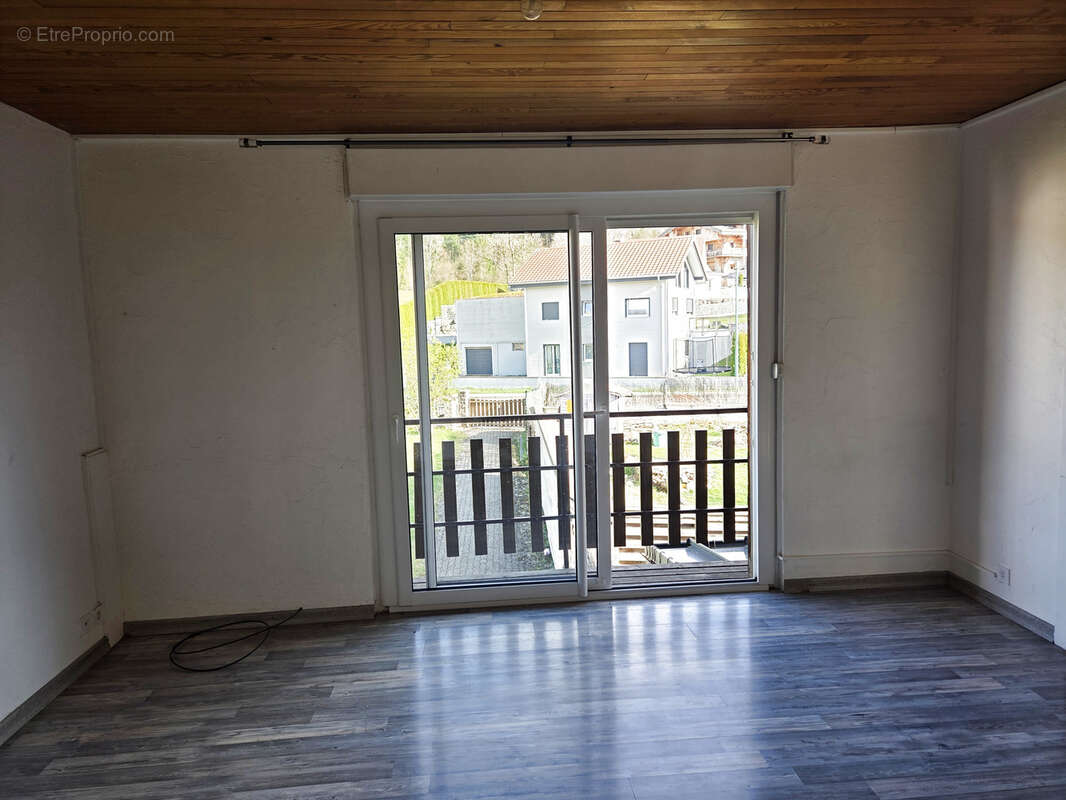 Appartement à GRANGES-NARBOZ