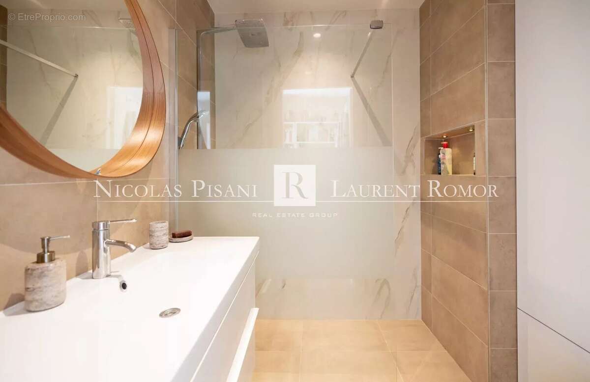 Appartement à VILLEFRANCHE-SUR-MER