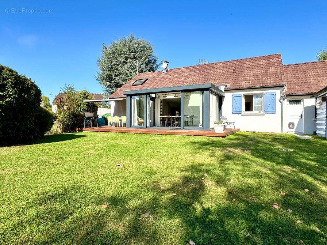 Maison à MAROLLES-EN-HUREPOIX