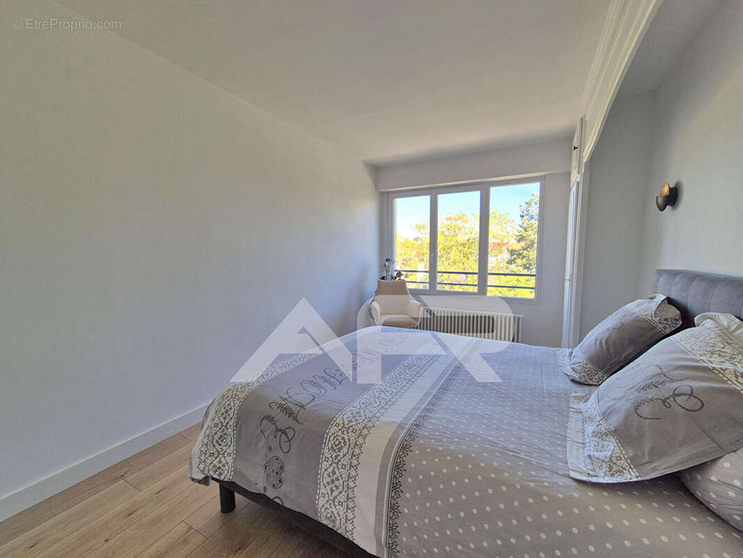 Appartement à LE VESINET