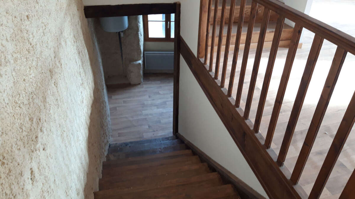 Appartement à VILLEFRANCHE-DE-ROUERGUE