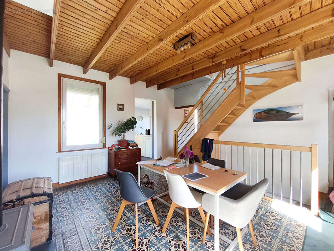 Maison à PIHEN-LES-GUINES