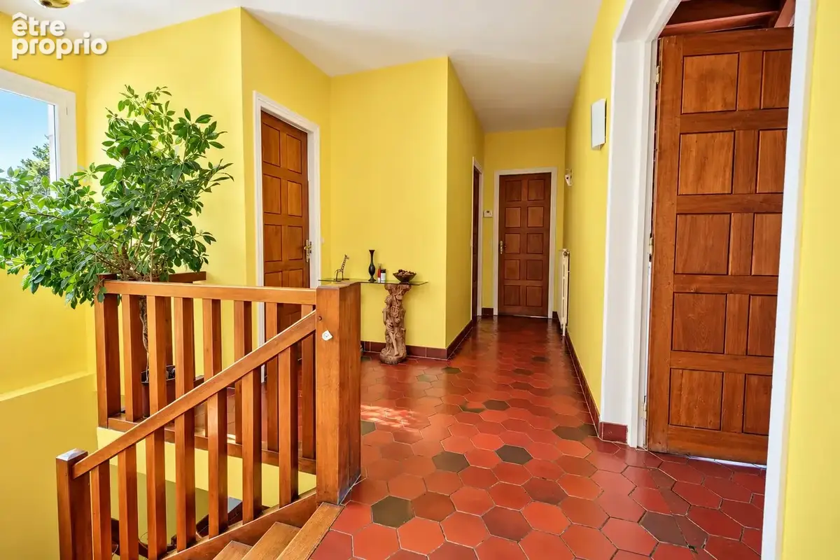 Maison 10 pièces 270 m² à vendre à Orgerus (78910) - photo 8