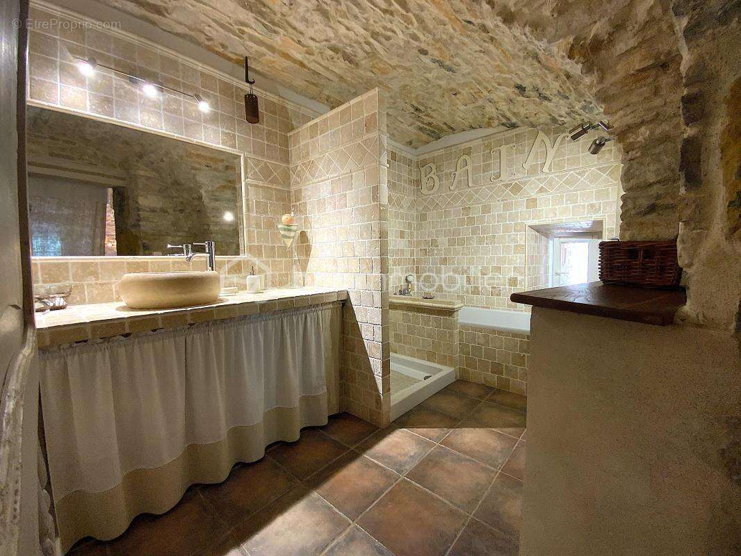Propriété de caractère aux portes d’Uzès - photo 13