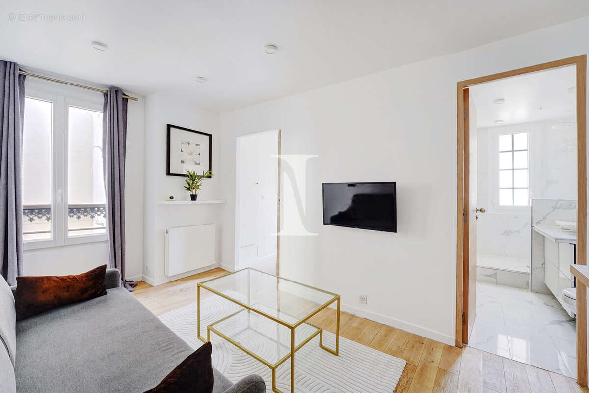 Appartement à PARIS-9E