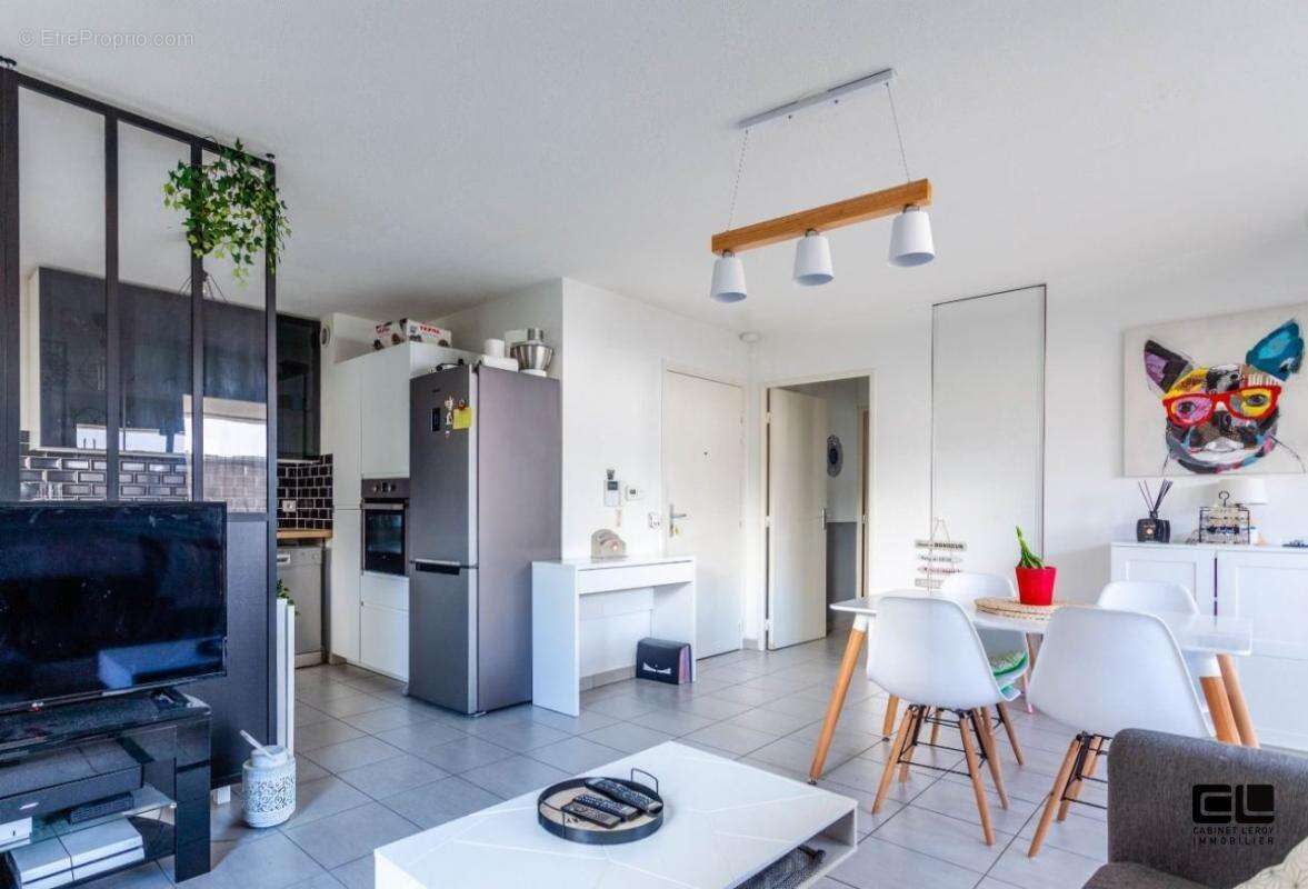 Appartement à RILLIEUX-LA-PAPE