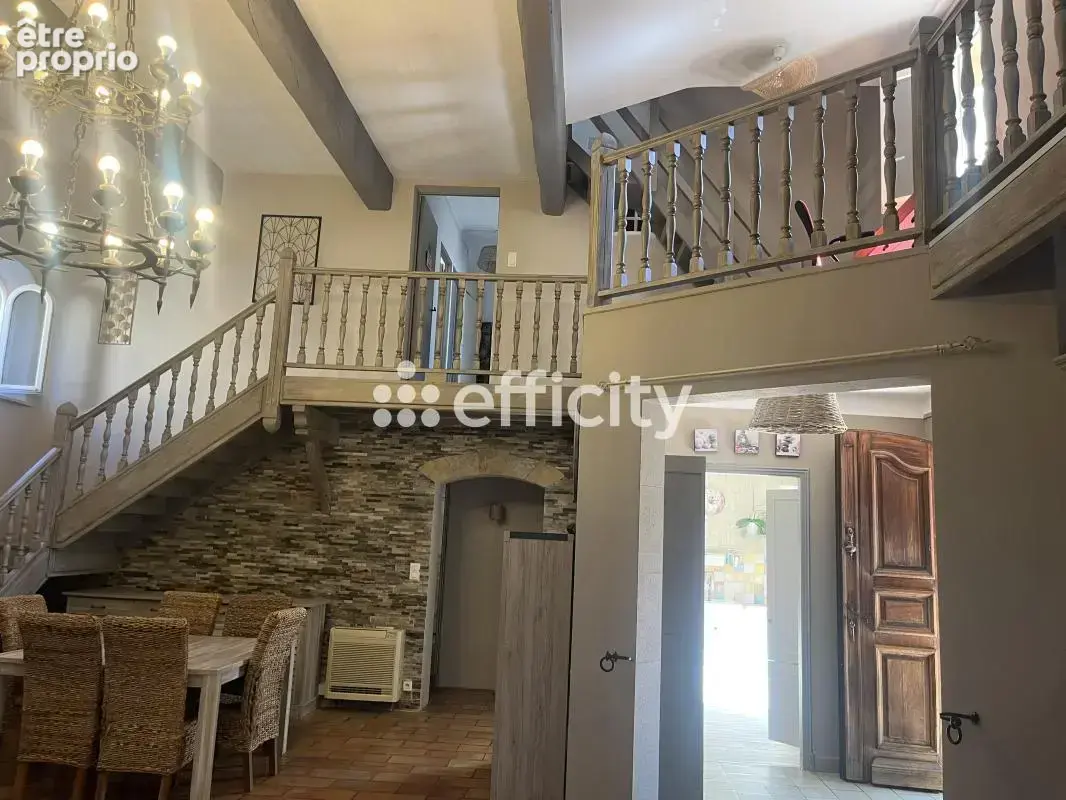 Maison 5 pièces 138 m² à vendre à Cabannes (13440) - photo 7