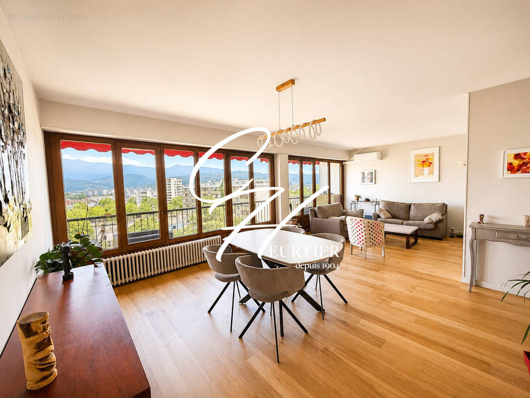 Appartement à ECHIROLLES