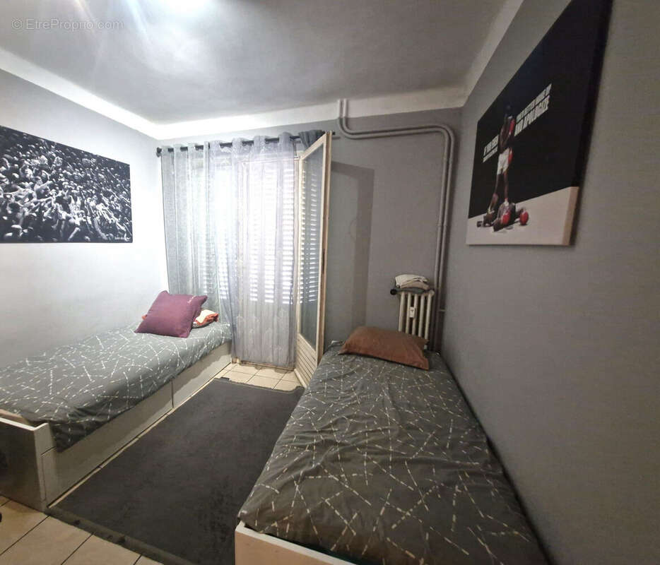 Appartement 82 m² à Toulon  - photo 4