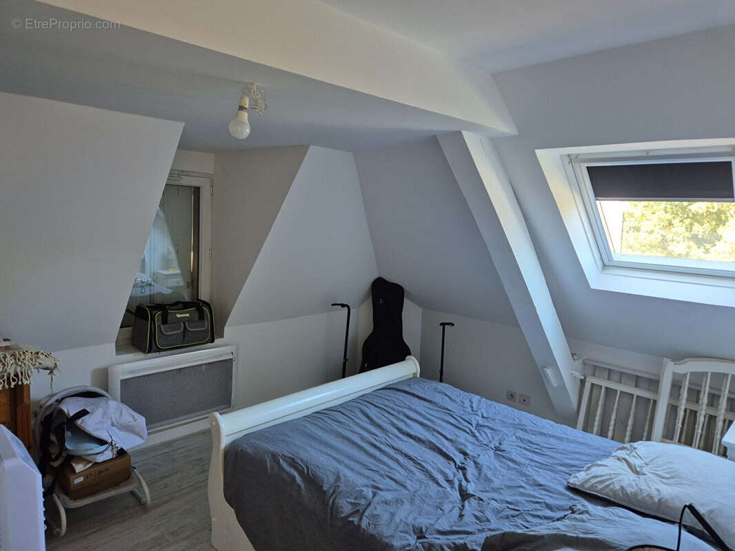 Appartement à MONTS