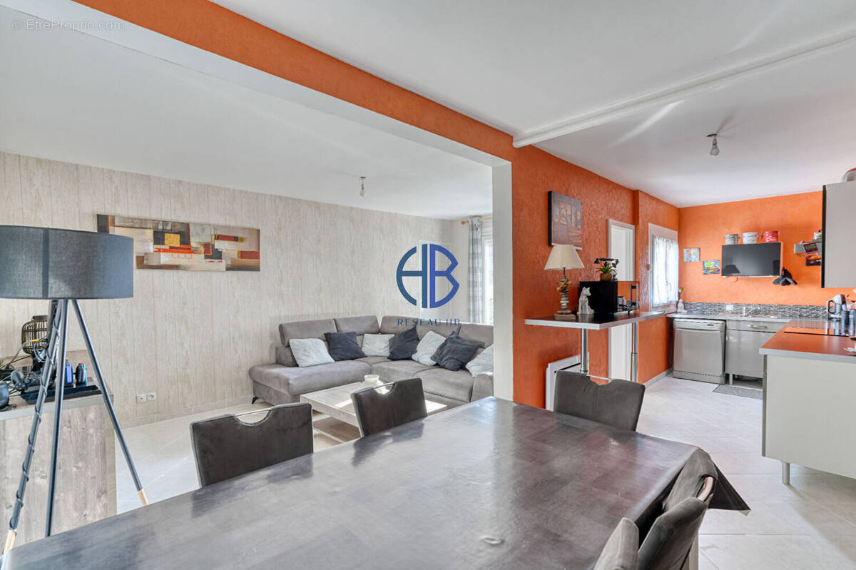 Appartement à CHASSIEU