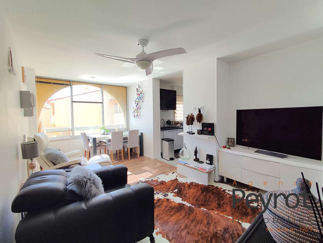 Appartement à LEUCATE