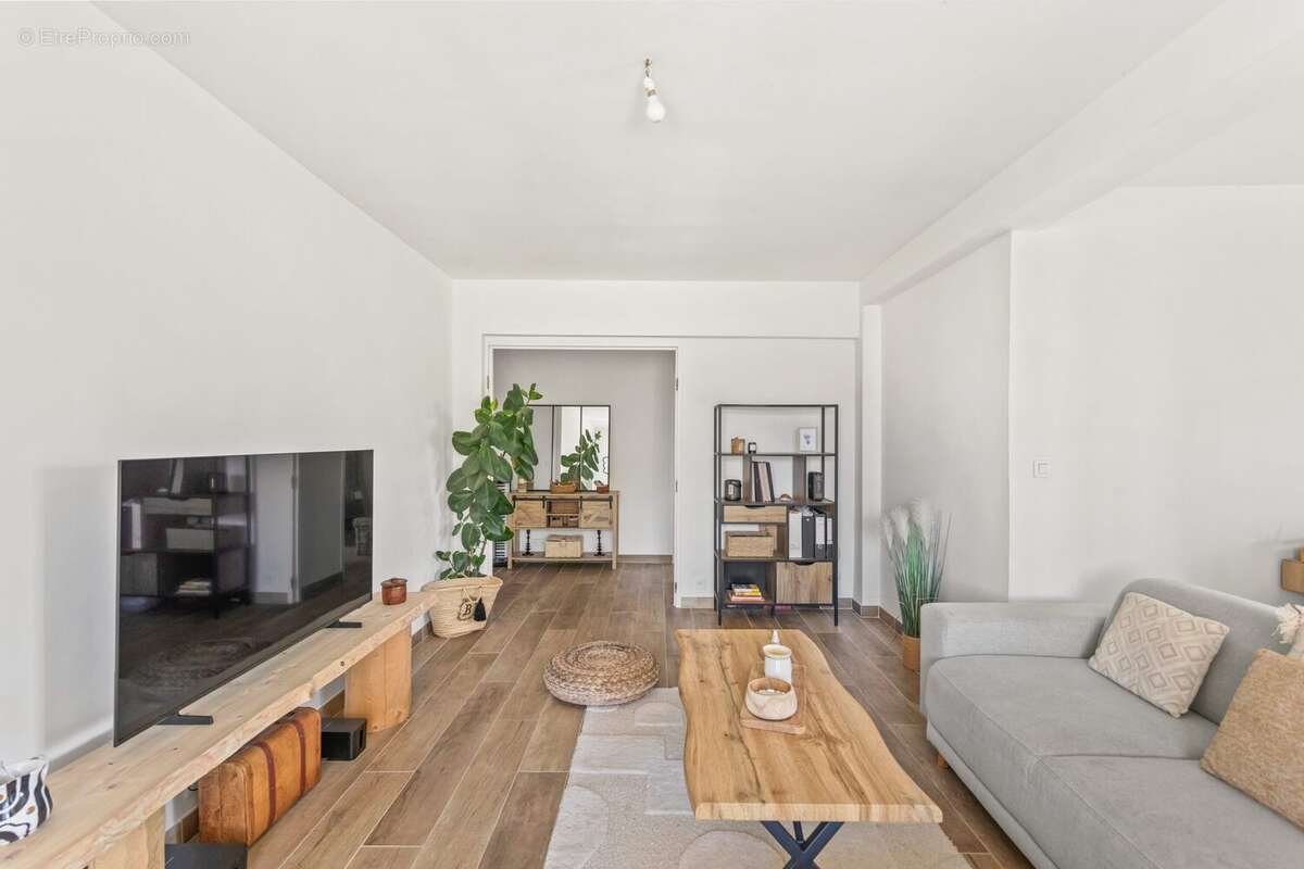 Appartement à HYERES
