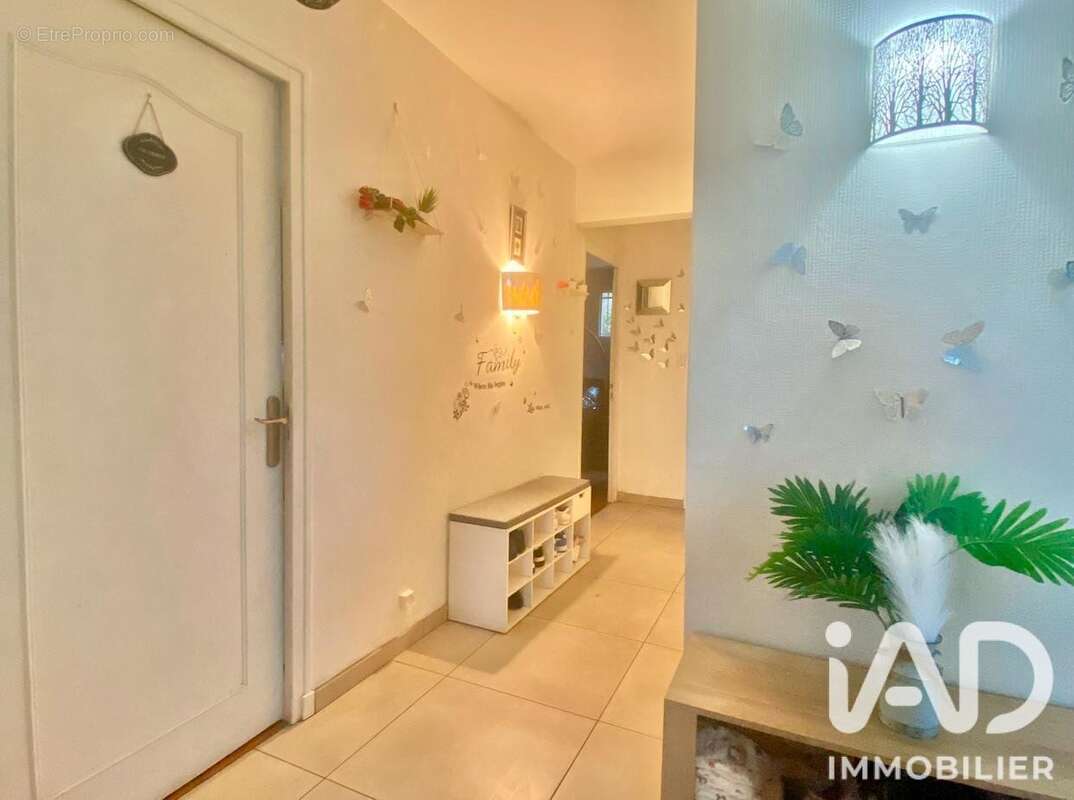 Maison 182 m² à Bourgoin-Jallieu  - photo 6