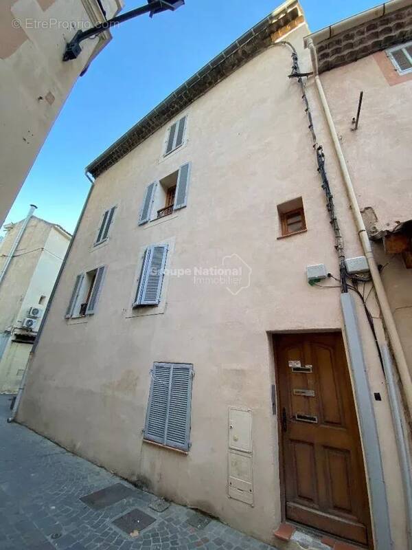 Appartement à SALON-DE-PROVENCE