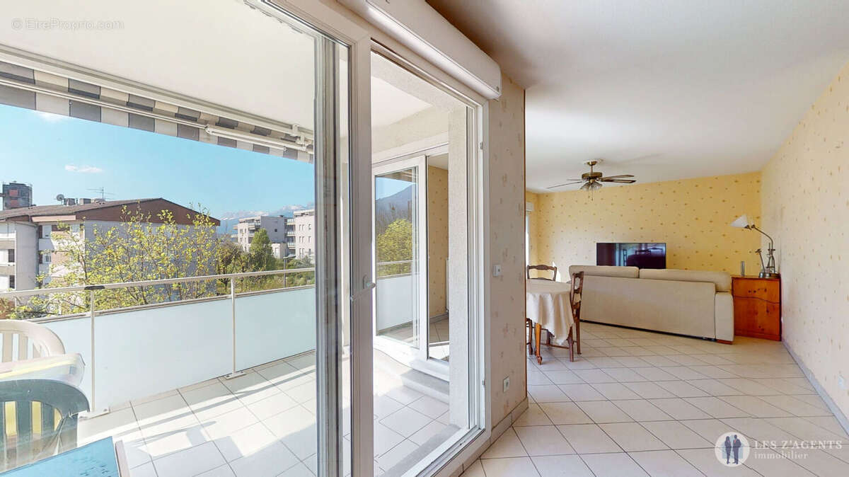 Appartement à SAINT-MARTIN-D&#039;HERES